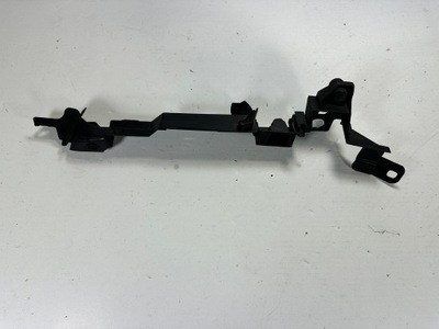 Corsa d направляющая крыла левый перед 13266903 фото №1