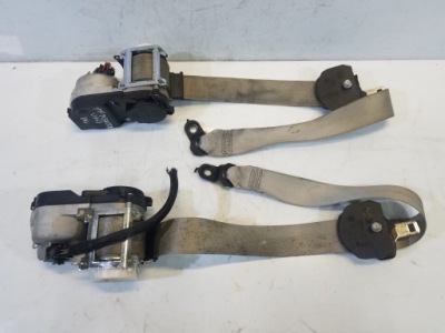 Натягувач pas безпеки перед mercedes-benz ml w164 фото №1