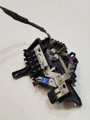 Коробка запобіжників mercedes w205 2.2 cdi a2055402250 фото №1