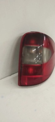 CHRYSLER VOYAGER 07 FARO DERECHA PARTE TRASERA  