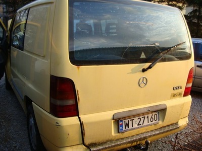 MERCEDES VITO W 638 СТЕКЛО ЗАД фото