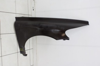 Volvo c70 ii 2005r- крила правий перед передній фото №1