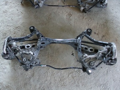 Задня балка oś комплектна audi a4 b9 фото №1