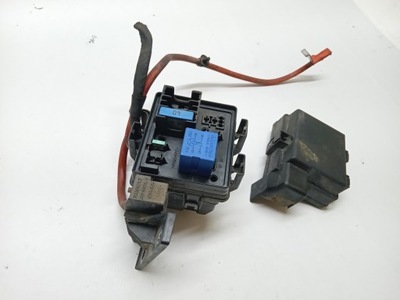 Коробка запобіжників renault fluence 1.6 16v фото №1