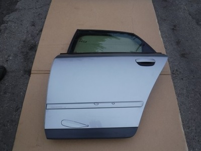 Двері лівий задня audi a4 b6 b7 фото №1