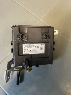 Модуль блок управления smart key kia sportage iv tucson hyundai iii 95480f1630 фото №1