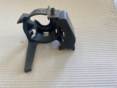 Кронштейн протитуманна фара правий subaru forester 2006 2007 фото №1