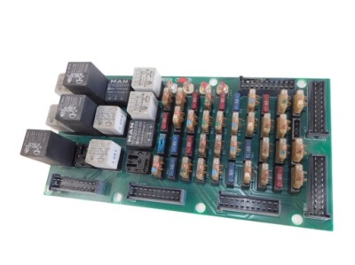 Man ng 363 a 23 360km коробка предохранителей фото №1