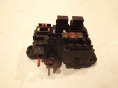 Коробка запобіжників chevrolet trax фото №1