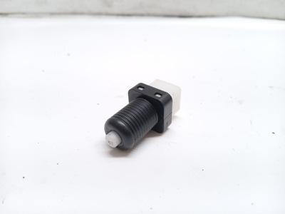 Датчик стоп-сигнал peugeot 306 фото №1