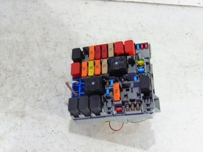 Коробка запобіжників grande punto 1.3 mj фото №1