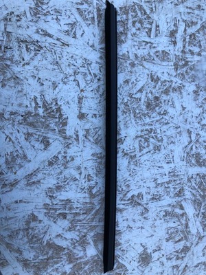 Молдинг дверь стекло внутренняя a1 8x 8x4 задняя правый фото №1