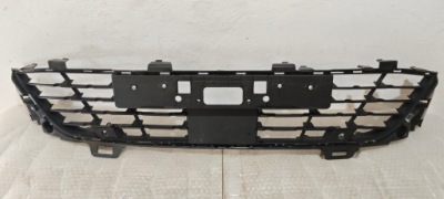 Решётка бампера перед renault clio v 5 фото №1
