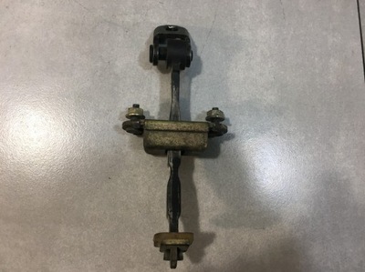 Обмежувач двері правий перед ford fiesta mk6 фото №1