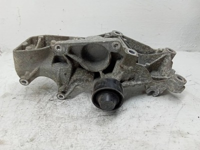 Renault trafic ii x83 2014 кронштейн генератора фото №1