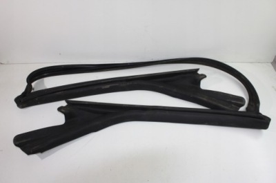 Прокладка дах двері audi a3 8p lift 08-12 фото №1