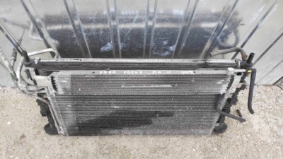 Комплект радіатор ford focus c-max 1.6 02-07 фото №1