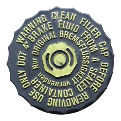 Крышка заливной жидкость тормозной mercedes w203 фото №1