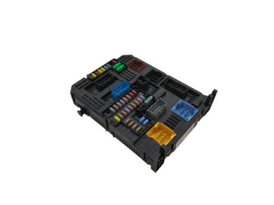 Коробка предохранителей bsi citroen c4 3 2020- 1.5 bluehdi фото №1
