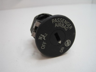 Вимикач подушка безпеки bmw 3 x3 x5 x6 mini 9326501 фото №1