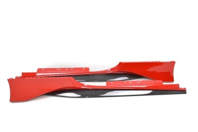 Ferrari 488 pista накладки порогові карбон фото №1