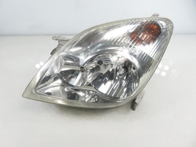 LAMPA LEWA PRZEDNIA TOYOTA COROLLA Verso (_E12_)