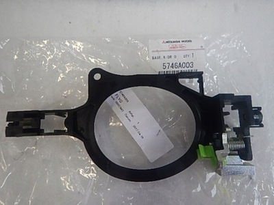 Mitsubishi lancer outlander ii левая кронштейн ручка задняя фото №1