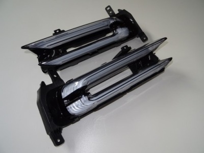 Праве світло поворотник led panamera 971 gts фото №1