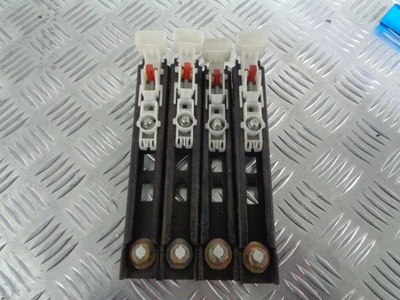 Renault scenik ii megane ii ползунок поперечина фото №1