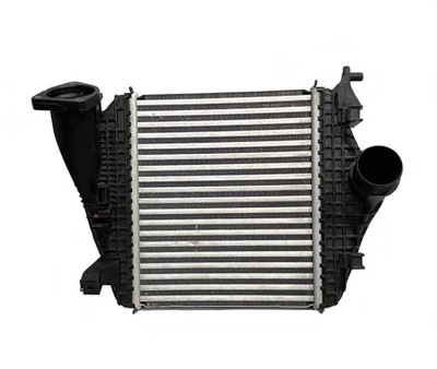 LAMBORGHINI URUS РАДІАТОР AIR COOLER 4M0145803BT