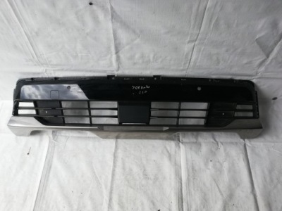 Kia sorento 20- решётка бампера передний фото №1