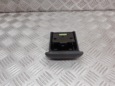 Попільничка toyota yaris i 74111-52010 фото №1