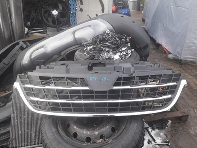 Решітка радіатора решітка радіатора renault trafic iii lift 19- фото №1