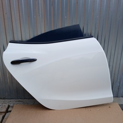 Двері правий лівий задня maserati ghibli iii 2013- фото №1