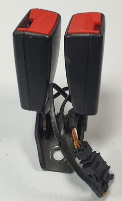 Кліпса поперечина задня vw new beetle ii 5c5857739b фото №1