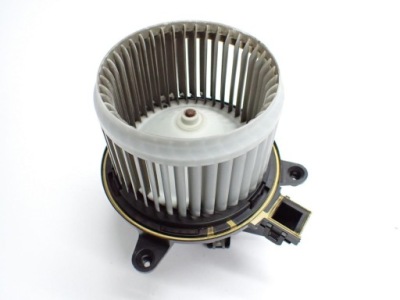 Повітродувка вентилятор обігрівача європа alfa romeo giulia 16r фото №1