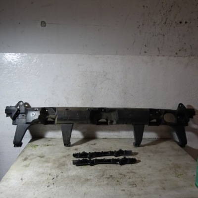 Dacia duster 2 ii 19r направляющие бампера задняя фото №1