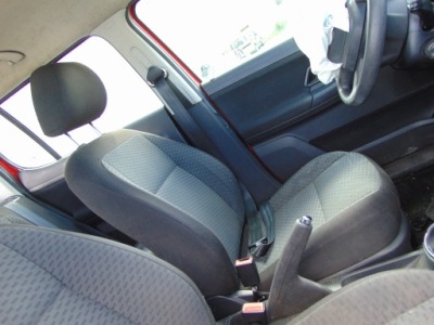 Сидіння перед лівий водія europa skoda fabia ii фото №1