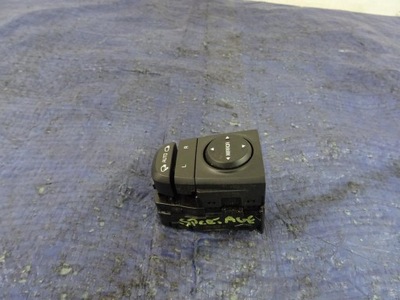 Переключатель зеркал kia оригинальный номер 93530-d9500 фото №1