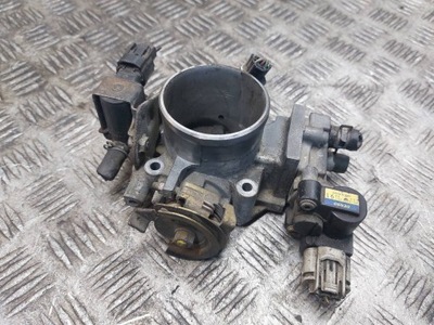 ДРОССЕЛЬНАЯ ЗАСЛОНКА HONDA CIVIC VII 1.7 16V 1.7 B 136200-2262 136800-1911