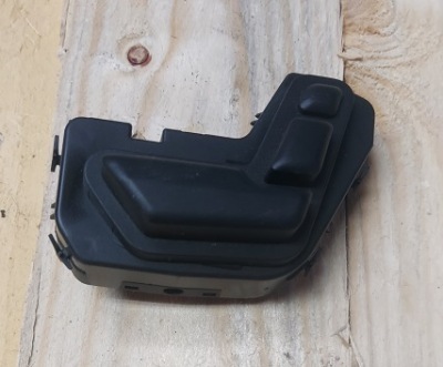 Переключатель регулировки сиденье передний p mercedes-benz оригинальный номер a1669053800 фото №1