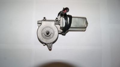 Моторчик подъёма стекло iveco stralis 2007 левый фото №1