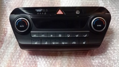 Панель кондиціонера hyundai tuicson ii lift 18- фото №1