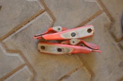 Audi a3 8l петлі капот фото №1