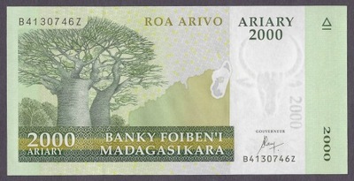 Madagaskar - 2000 ariary 2004 (UNC)