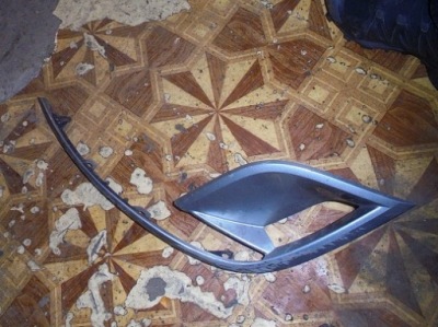 Renault megane iv решітка бампера перед права gt фото №1