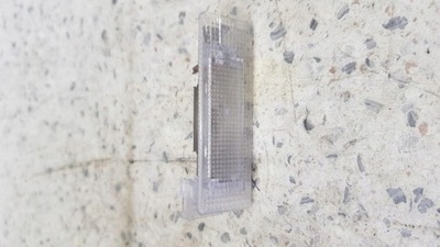 Лампа освітлення салону vw golf vi фото №1