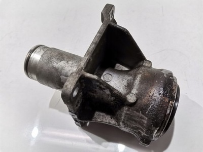 Кронштейн опора полуось bmw f02 n63b44 7588950 фото №1