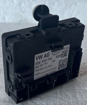 Модуль дверь 85e959793 audi фото №1