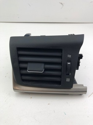 Lexus ct 200h решітка обдув ліва 55650-76010 фото №1